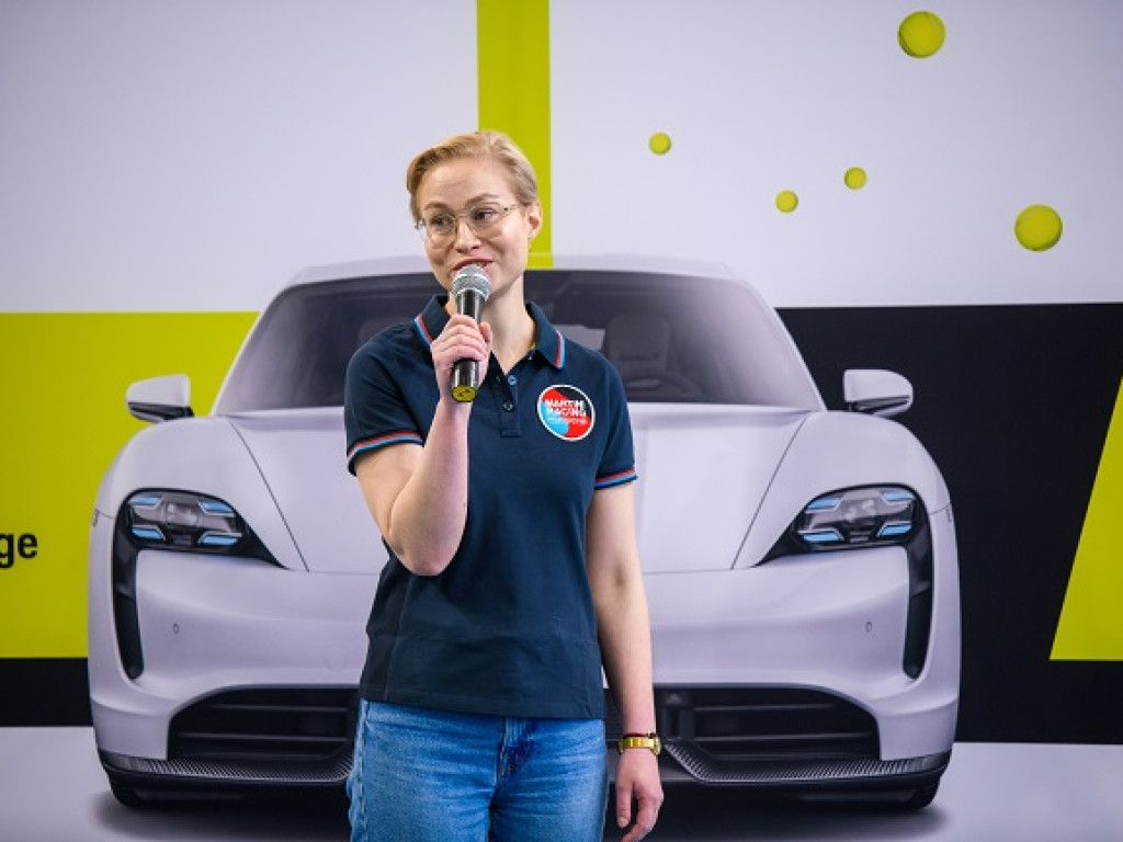 Tenis. Olga Brózda i Paweł Szymczak triumfatorami Tennis Challenge II w Lesznie. Poprowadzą Porsche na torze