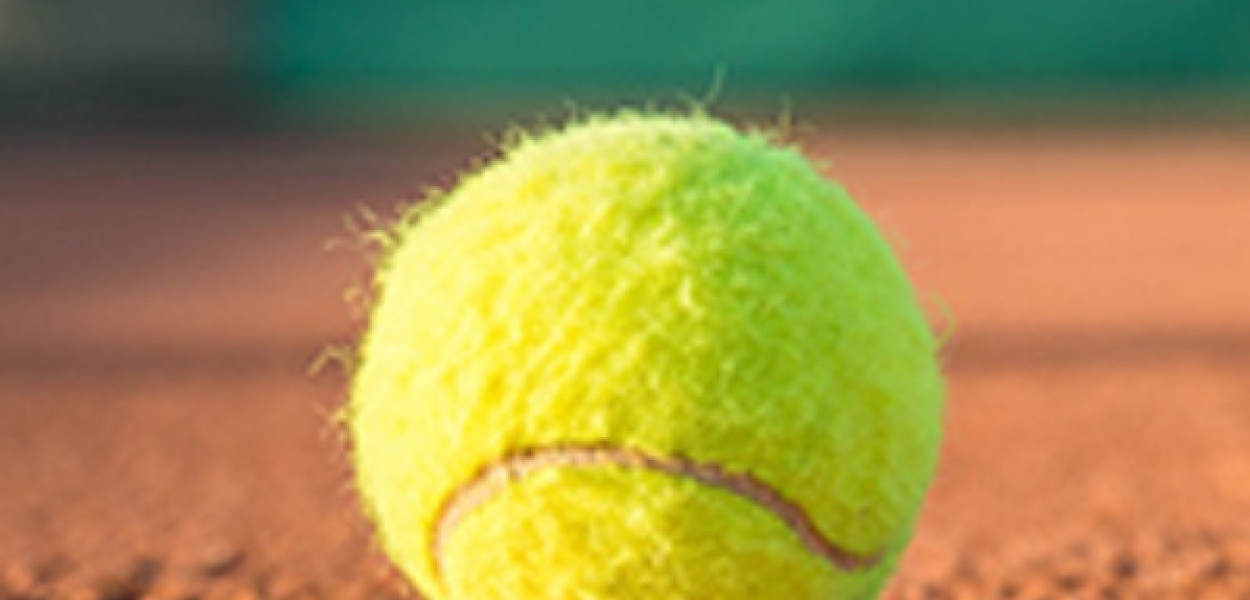 Historia piłki tenisowej - Clover-Leaf balls z liści koniczyny