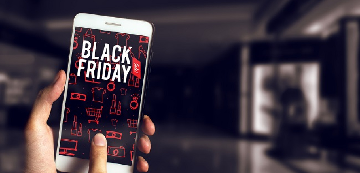 Czy kupować sprzęt do tenisa ziemnego na Black Friday?