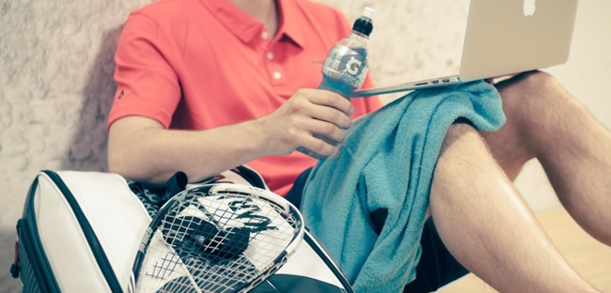 Jeśli uwielbiasz sport, zastanów się nad pracą w tych branżach!