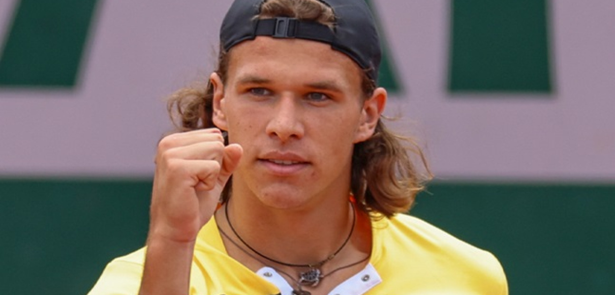  Tenis. Tomasz Berkieta przegrał z Kaylanem Bigunem w finale Roland Garros…