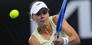 Linette wygrała z Alexandrovą w turnieju WTA w Dubaju