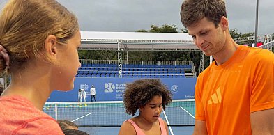 Hubert Hurkacz walczy w challengerze ATP 175 w Cap Cana