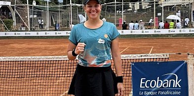 Weronika Falkowska walczy w turnieju WTA 125 w Saint Malo