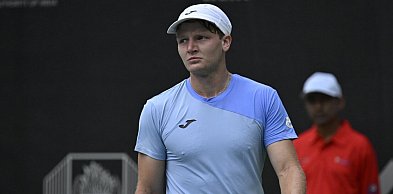 Maks Kaśnikowski w drugiej rundzie challengera ATP 75 w Abidżanie