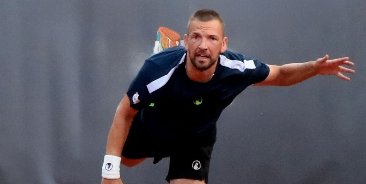 Trzech deblistów w challengerze ATP w Nottingham