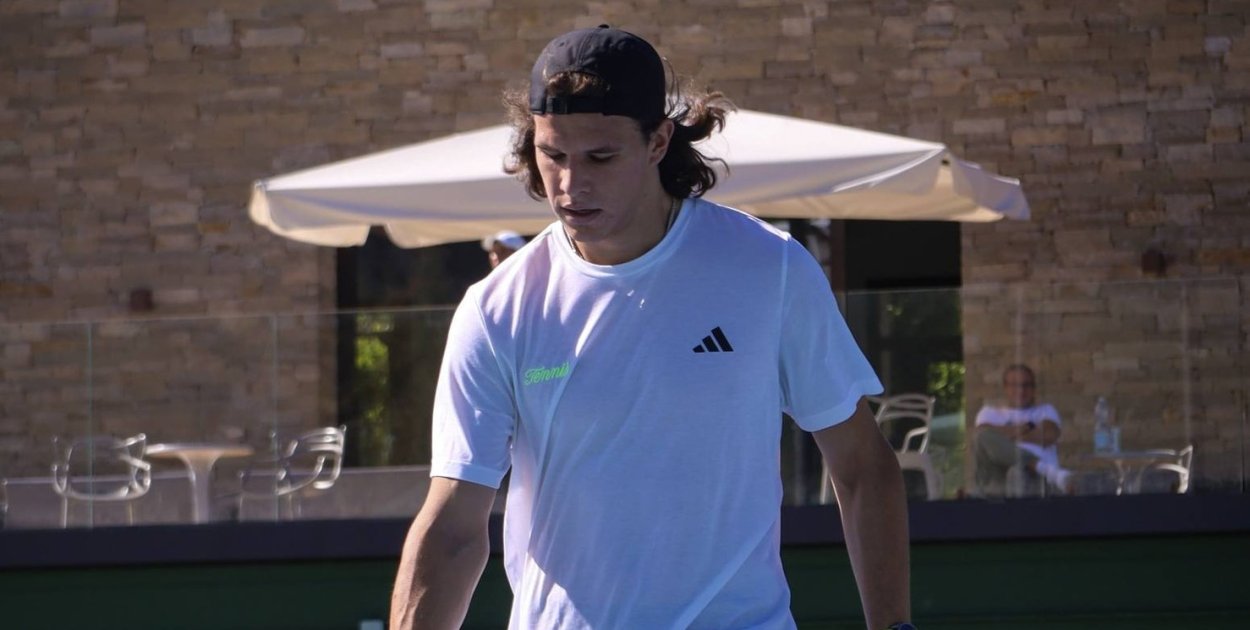 Tomasz Berkieta gra w challengerze ATP 50 w Szymkencie